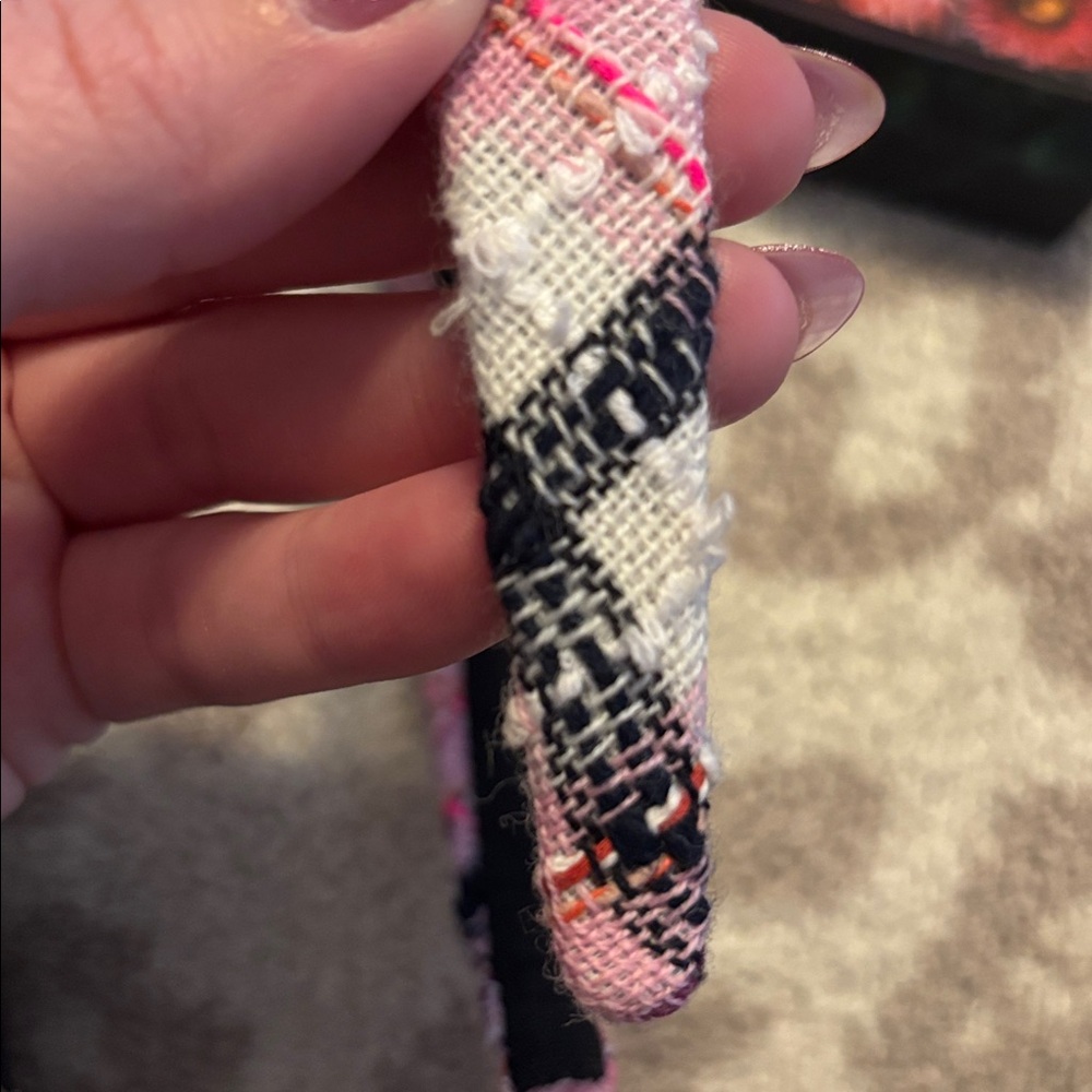 Chanel pink/black plaid headband - Picture 6 of 6